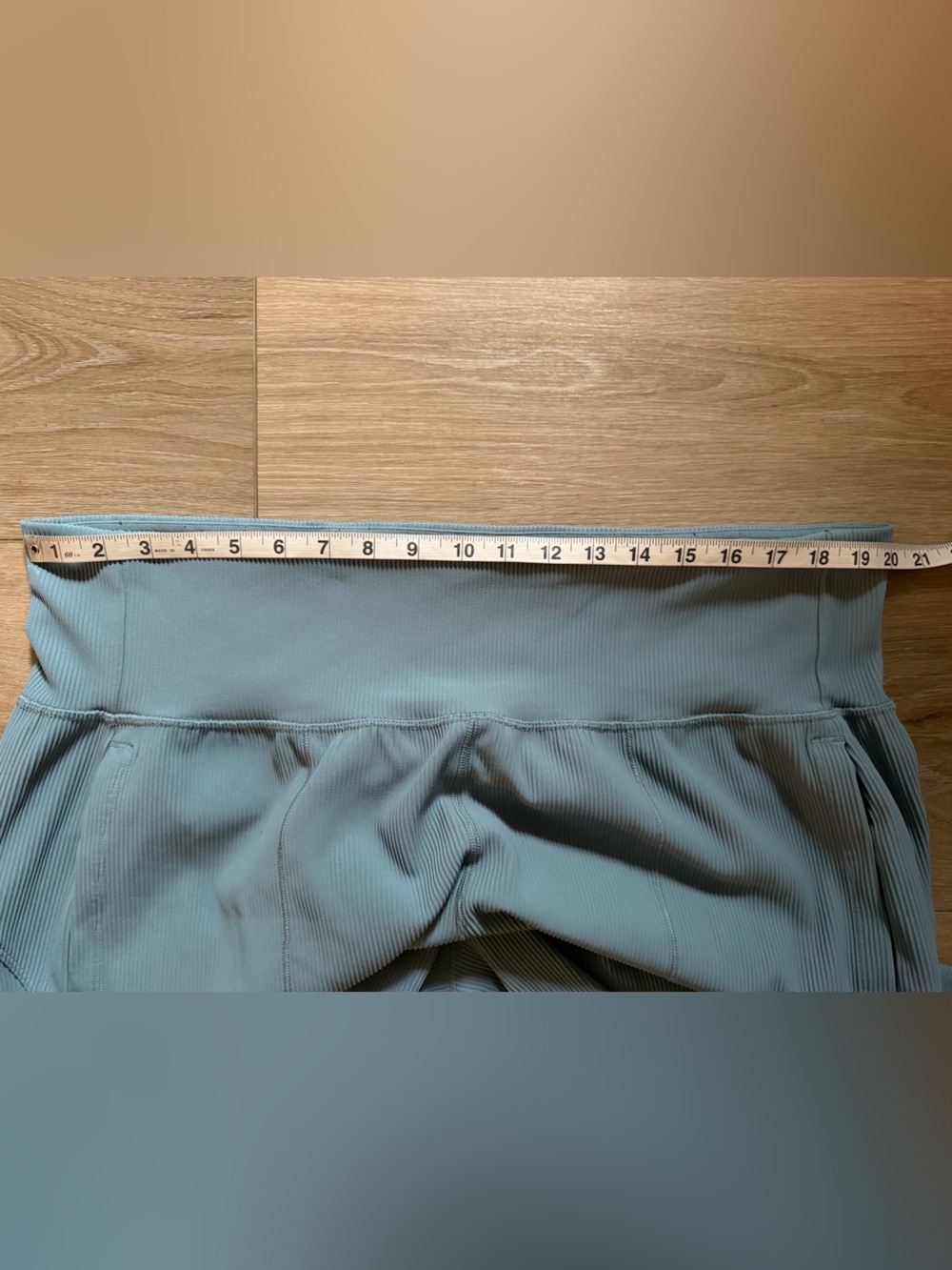 ATHLETA Salutation Ribbed Jogger EUC - Picture 5 of 9